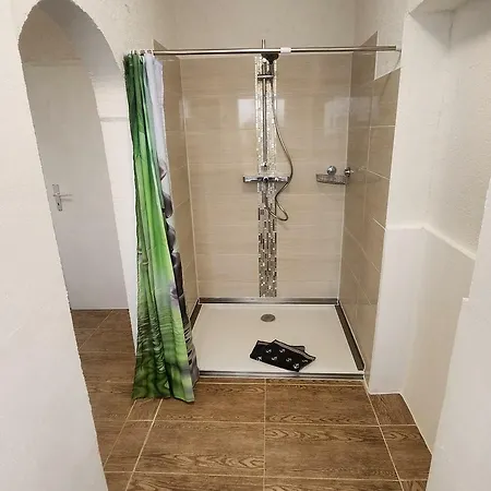 Apartment Hol Di! *